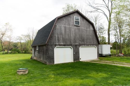 17 Scott Hill Rd, Bozrah, CT 06334-1210