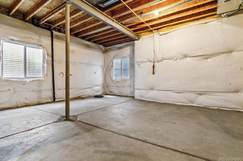 17042 Wyoming Dr, Denver CO 80017-5296 exterior