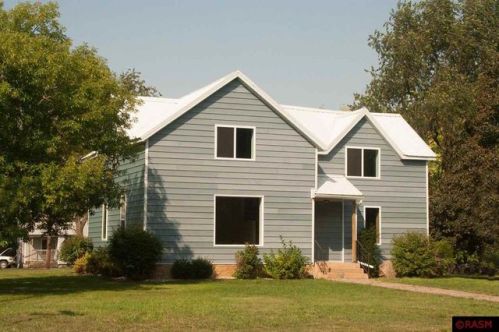 302 Central Ave, Mapleton, MN 56065-9361