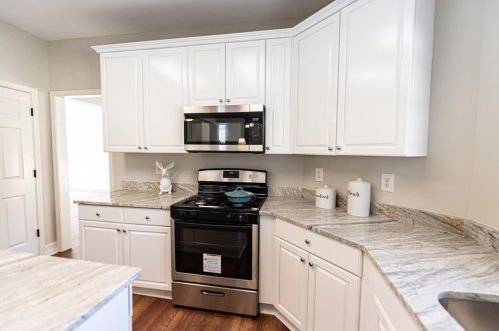 4522 Madison Ridge Pl, Marietta, GA 30064-5606