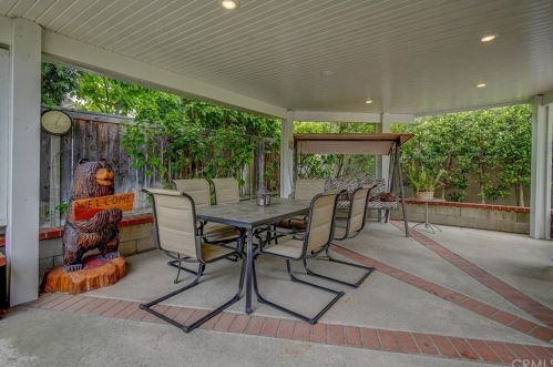 7 Deer Spg, Irvine CA  92604-3011 exterior