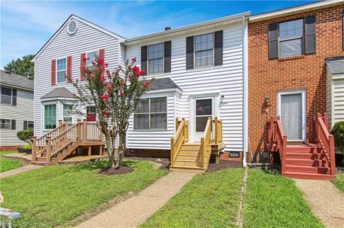 1694 Skiffes Creek Cir, Williamsburg, VA