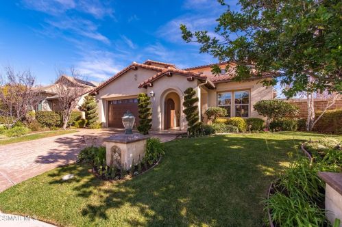 3404 Sweetgrass Ave, Simi Valley, CA 93065-0561