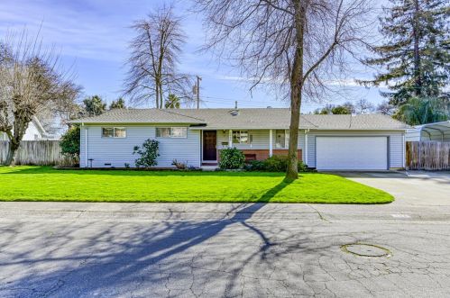 8824 Piedra Way, Fair Oaks, CA 95628-3912