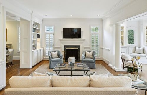 1041 Farmington Ln, Atlanta GA  30319-2811 exterior