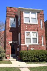 829 Mulford St, Evanston IL  60202-6405 exterior