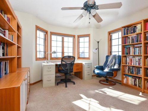 1539 Blackhawk Lk Dr, Saint Paul MN  55122-1258 exterior