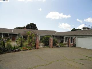 26795 Fairview Ave, Hayward, CA 94542-1427