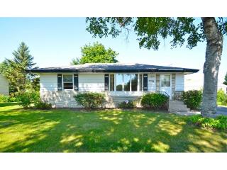4988 3rd St, Minneapolis, MN 55421-1501