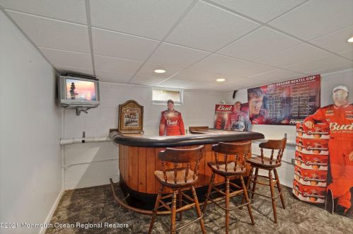 278 Edgebrook Rd, Trenton NJ 08691-3732 exterior