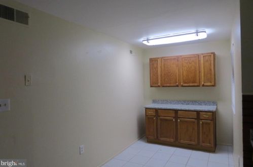 15253 Lodge Ter, Woodbridge VA  22191-3805 exterior