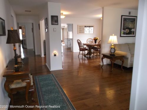 64 Westgate Pl, Lakehurst, NJ 08759-6620