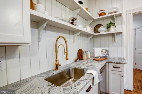 717 Vine St, Lancaster PA  17603-5539 exterior