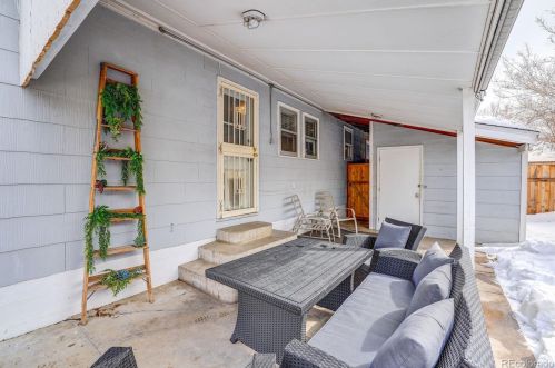 3265 Marion St, Englewood CO 80113-3951 exterior