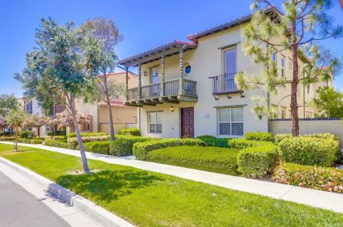 43 Conservancy, Irvine, CA 92618-8818