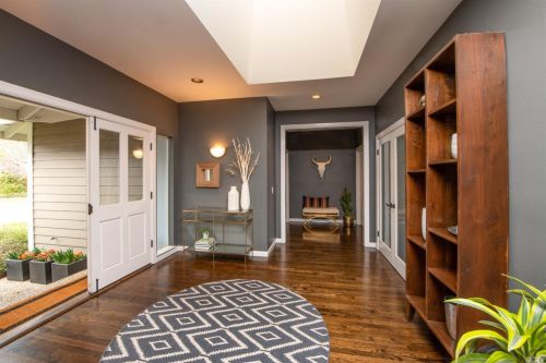 40 Bridgegate Dr, San Rafael, CA 94903-1091