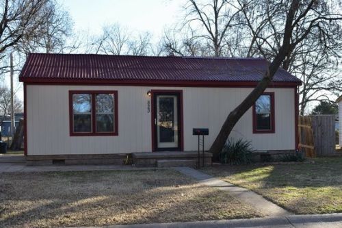 823 Hall St, Stillwater, OK 74074-4834