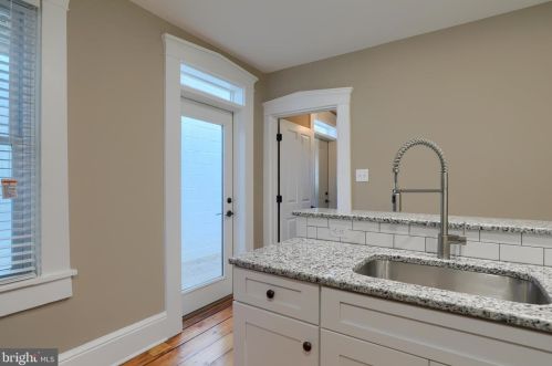 26 Vine St, Lancaster PA  17603-5259 exterior