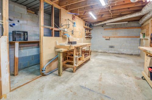 1250 Pine Knoll Ln, Conyers GA  30013-1246 exterior