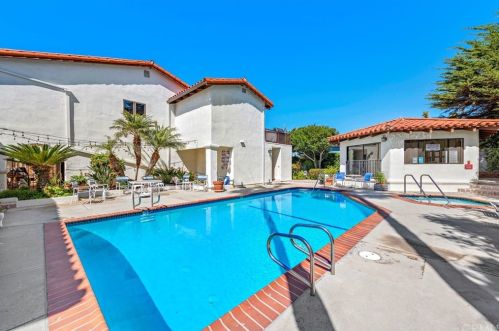 410 Cazador Ln, San Clemente, CA 92672-5496