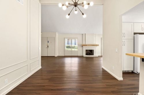 6548 Circulo Dali, Anaheim CA  92807-4906 exterior