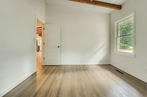 4590 Briarcliff Rd, Atlanta GA  30345-2160 exterior