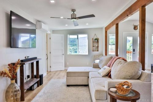 703 Lingel Dr, El Cajon, CA 92019-1450