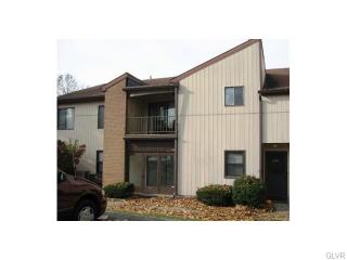 1013 Village Round, Allentown PA  18106-9777 exterior