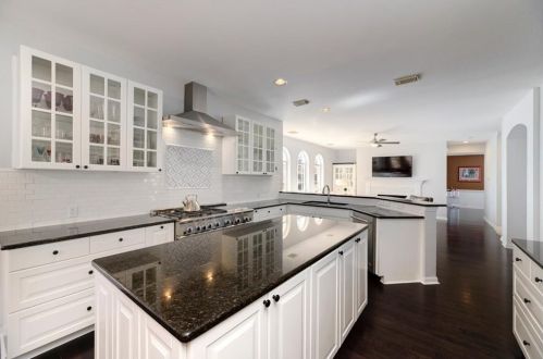 5415 Austral Loop, Austin TX  78739-1711 exterior