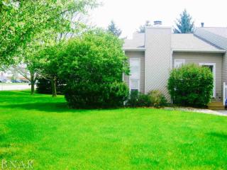 1226 Airport Rd, Bloomington, IL 61704-2522
