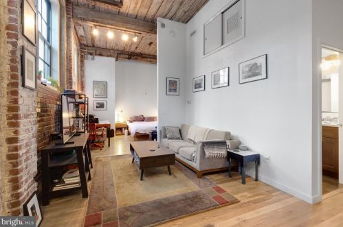 1737 Howard St, Philadelphia PA  19122-3222 exterior