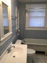 1042 Dalzell St, Shreveport LA  71104-2050 exterior