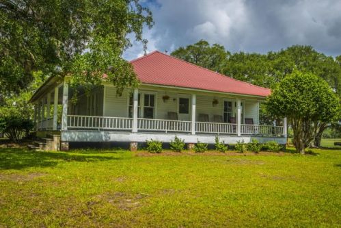 4790 Gibson Rd, Meggett, SC 29449-6104