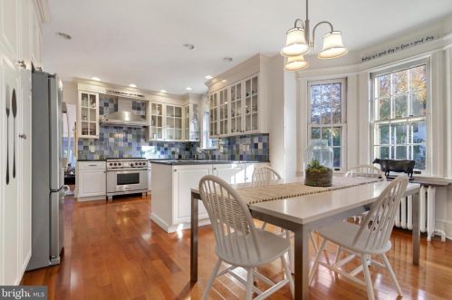 501 Warwick Rd, Tavistock NJ 08033-3831 exterior