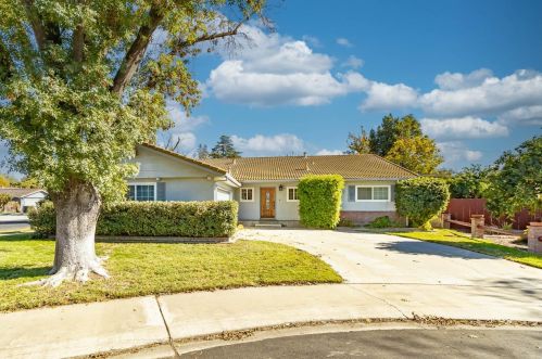 1000 Colonial Ct, Modesto, CA 95350-0912