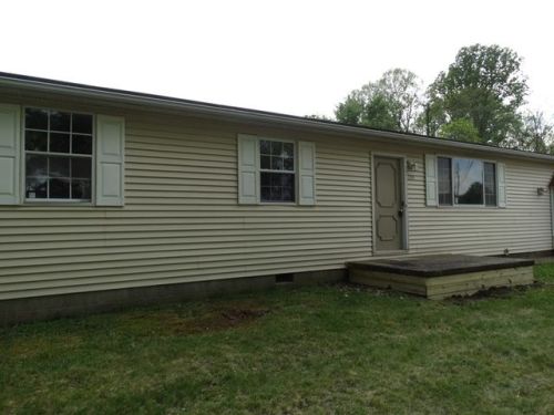 220 Ash Cir, Davisville, WV 26142-9712