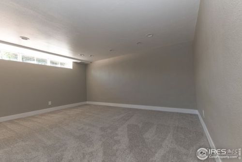 910 Harrison Ave, Loveland CO  80537-4634 exterior