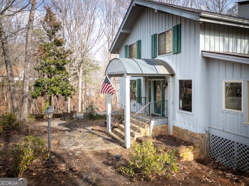 290 Windy Acres Rd, Cleveland, GA 30528-6932