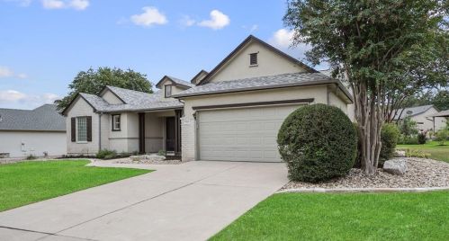114 Durango Trl, Georgetown, TX 78633-4877