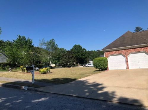 6577 Willow Bend Ln, Austell, GA 30168-5742