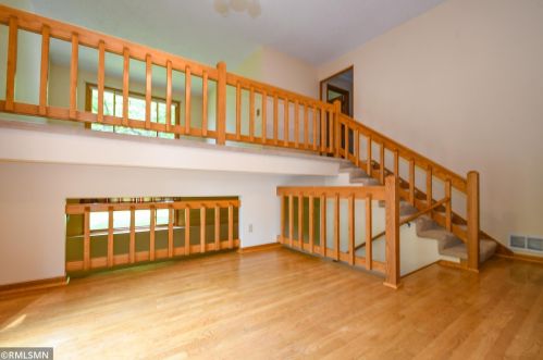 4393 Bear Path Trl, Saint Paul MN  55122-2218 exterior