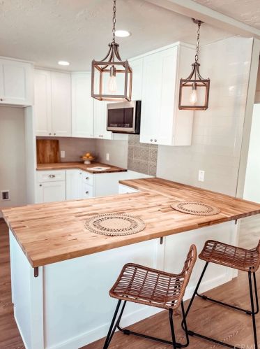 4226 Highland Pl, Riverside CA  92506-1104 exterior