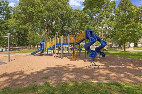 4429 42nd Ave, Minneapolis MN  55406-4043 exterior