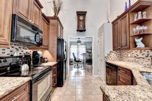 3050 Lakecrest Dr, Dacula GA  30019-1094 exterior