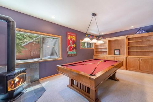 11799 Tundra Dr, Truckee CA  96161-6100 exterior