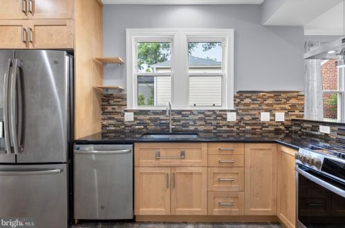 821 Bonifant St, Silver Spring MD 20910-5530 exterior