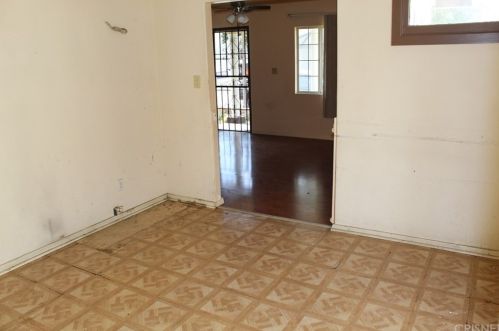 728 Columbus Ave, Glendale CA  91203-1302 exterior