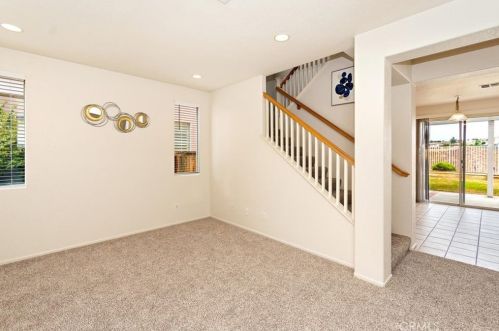 17446 Meadow Rock Dr, Riverside CA  92503-8706 exterior