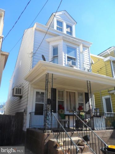 860 Quinton Ave, Trenton, NJ 08629-2402