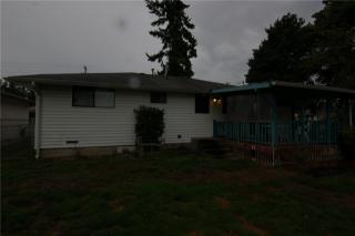 9407 Sharon Dr, Everett, WA 98204-2647